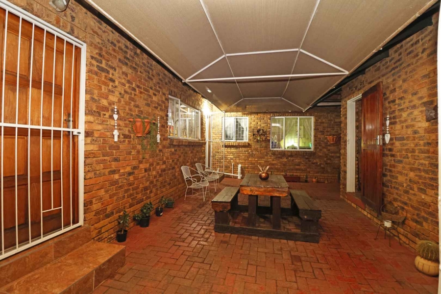 3 Bedroom Property for Sale in Homelake Gauteng