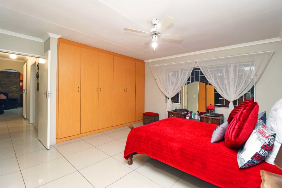 3 Bedroom Property for Sale in Homelake Gauteng