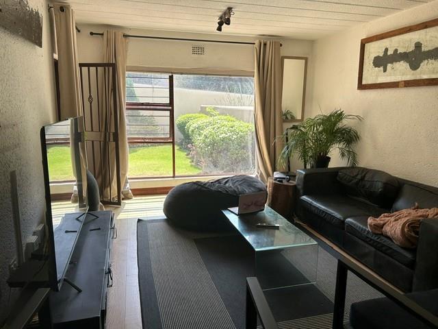 To Let 3 Bedroom Property for Rent in Paulshof Gauteng