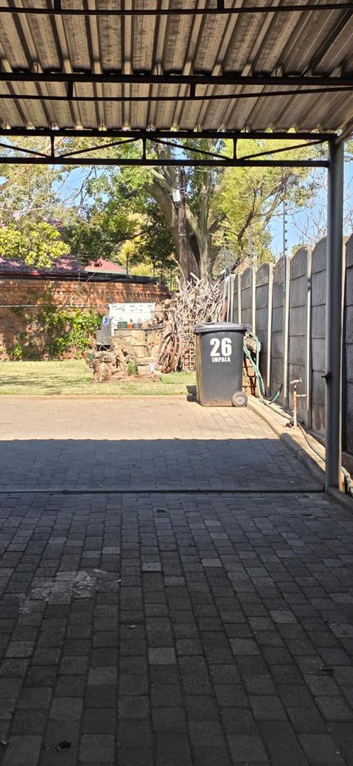 3 Bedroom Property for Sale in Nimrod Park Gauteng