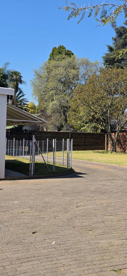 3 Bedroom Property for Sale in Nimrod Park Gauteng