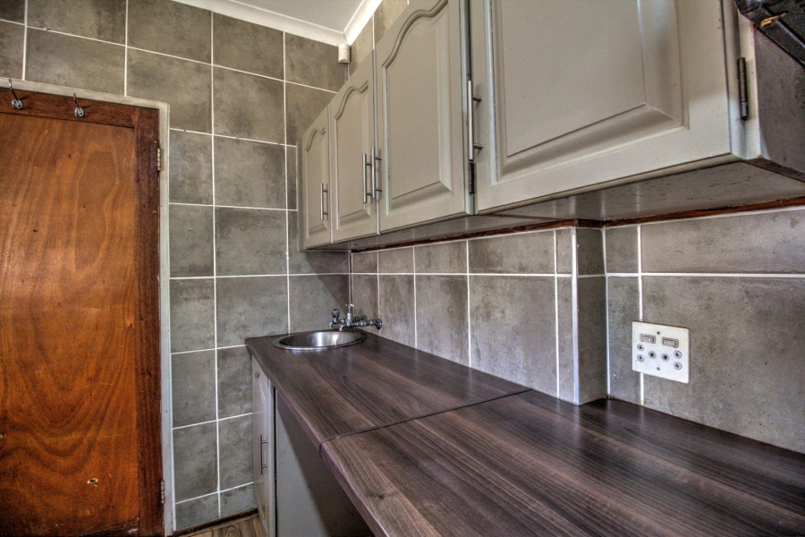 3 Bedroom Property for Sale in Glen Marais Gauteng