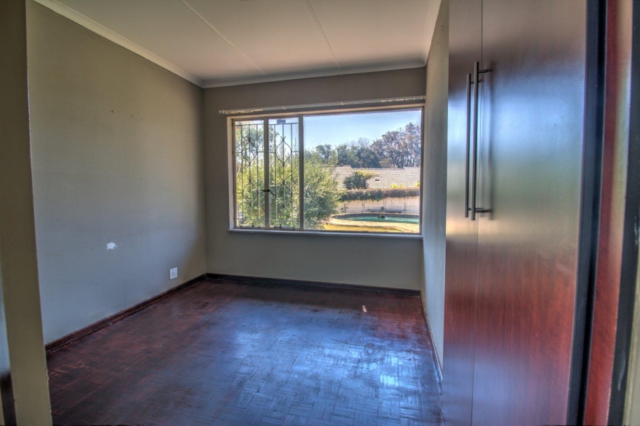 3 Bedroom Property for Sale in Glen Marais Gauteng