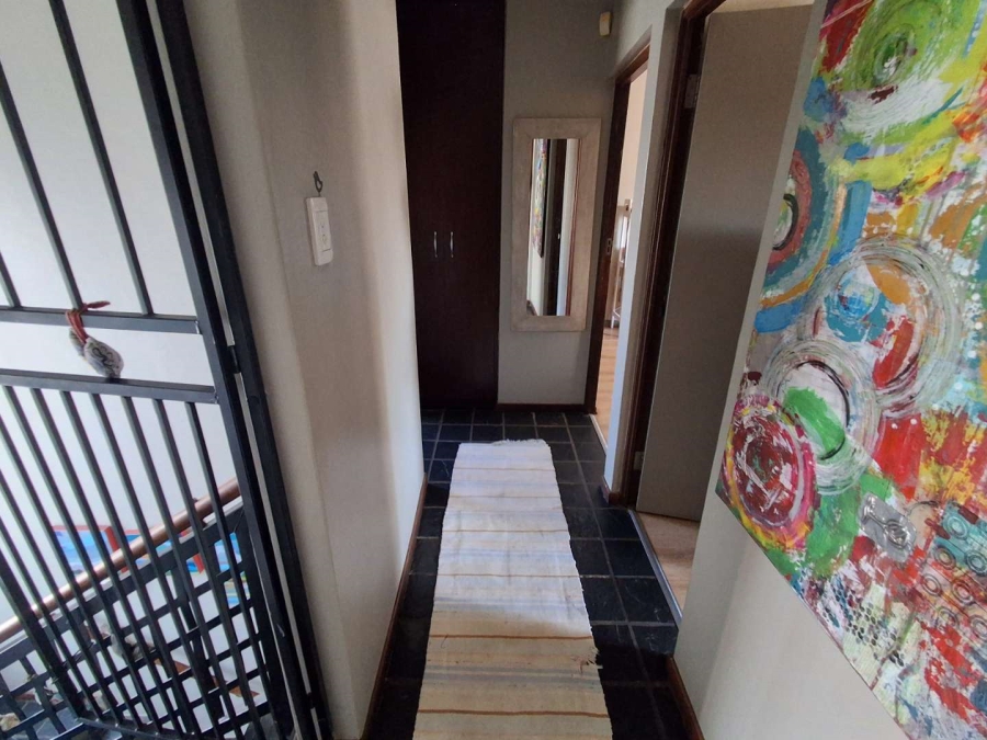 4 Bedroom Property for Sale in Hennopspark Gauteng