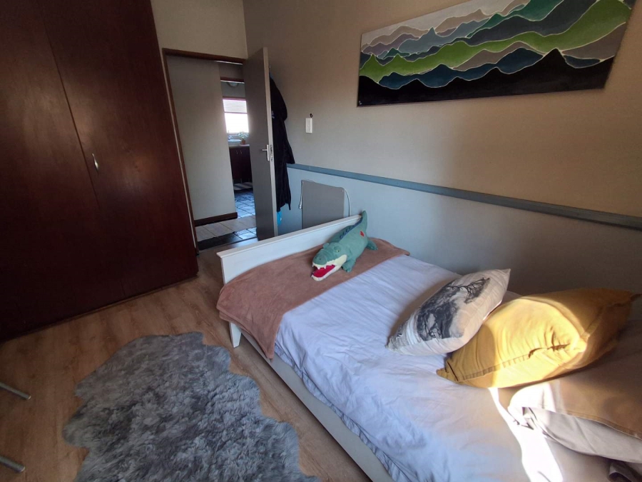 4 Bedroom Property for Sale in Hennopspark Gauteng