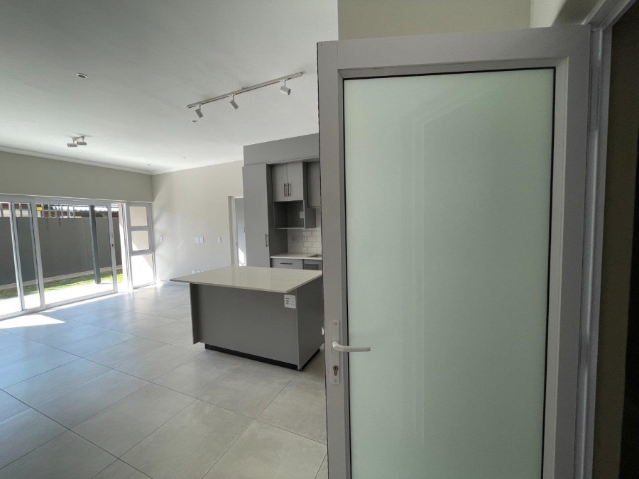 To Let 2 Bedroom Property for Rent in Brooklyn Gauteng