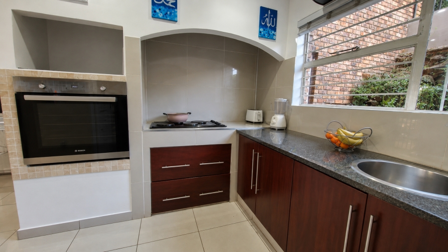 4 Bedroom Property for Sale in Bassonia Gauteng