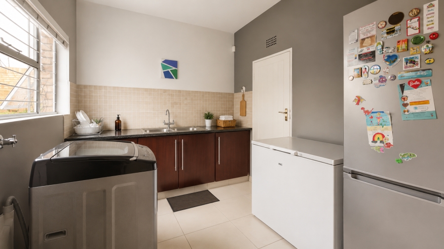 4 Bedroom Property for Sale in Bassonia Gauteng