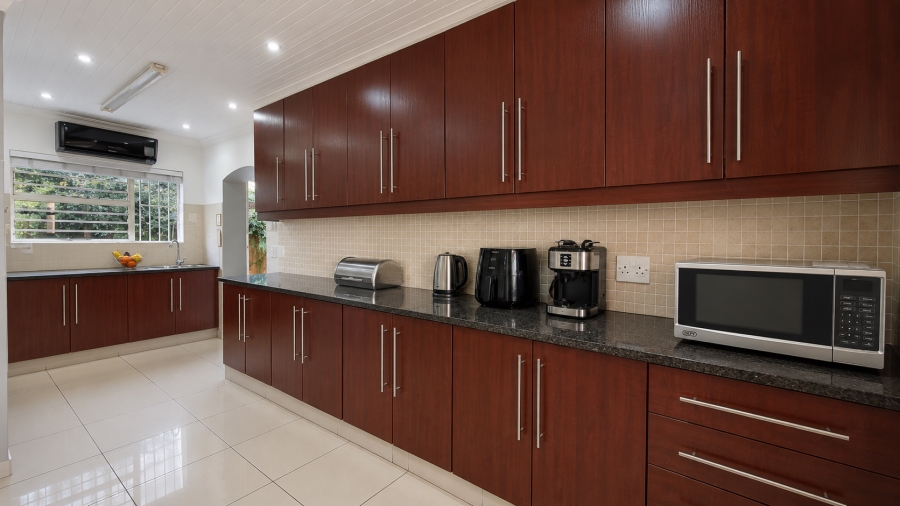 4 Bedroom Property for Sale in Bassonia Gauteng