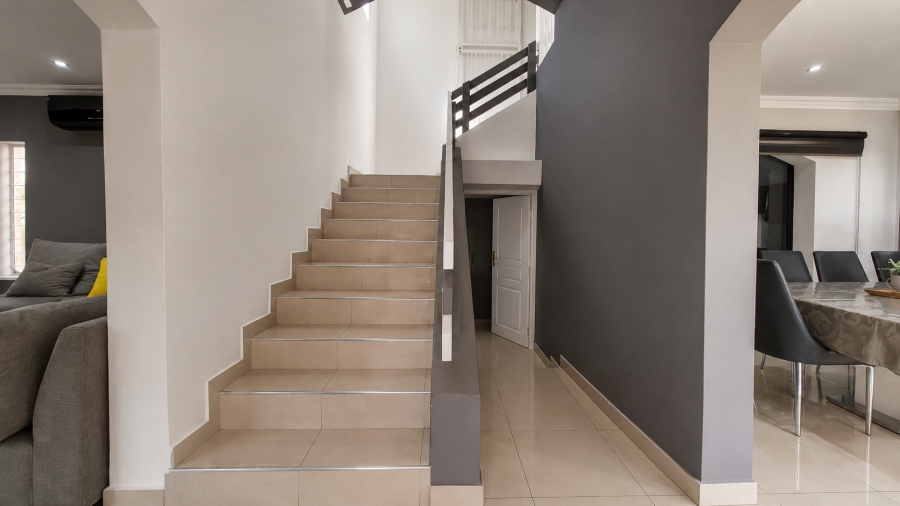 4 Bedroom Property for Sale in Bassonia Gauteng