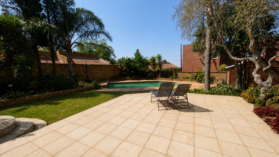 4 Bedroom Property for Sale in Bassonia Gauteng