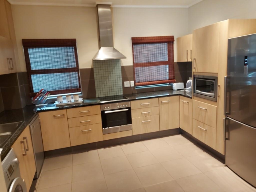 2 Bedroom Property for Sale in Sandton Central Gauteng