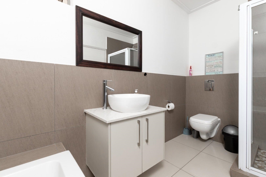 3 Bedroom Property for Sale in Bedfordview Gauteng