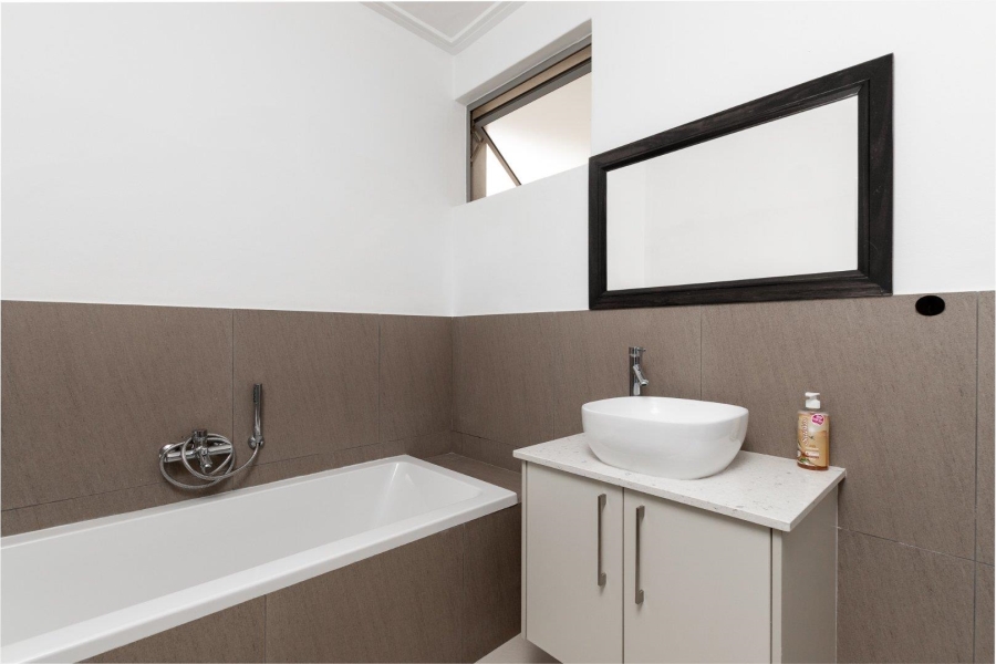 3 Bedroom Property for Sale in Bedfordview Gauteng