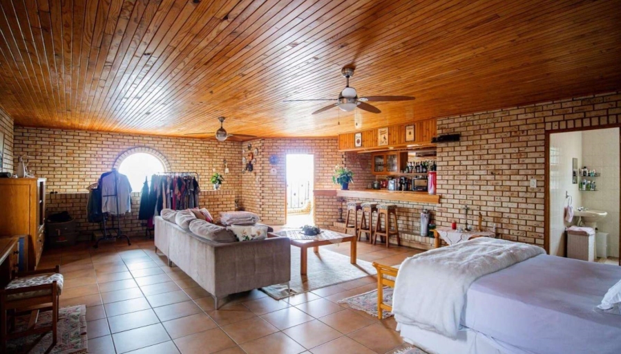 5 Bedroom Property for Sale in Magalieskruin Gauteng