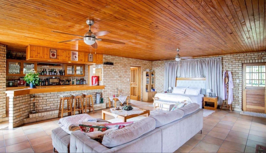 5 Bedroom Property for Sale in Magalieskruin Gauteng