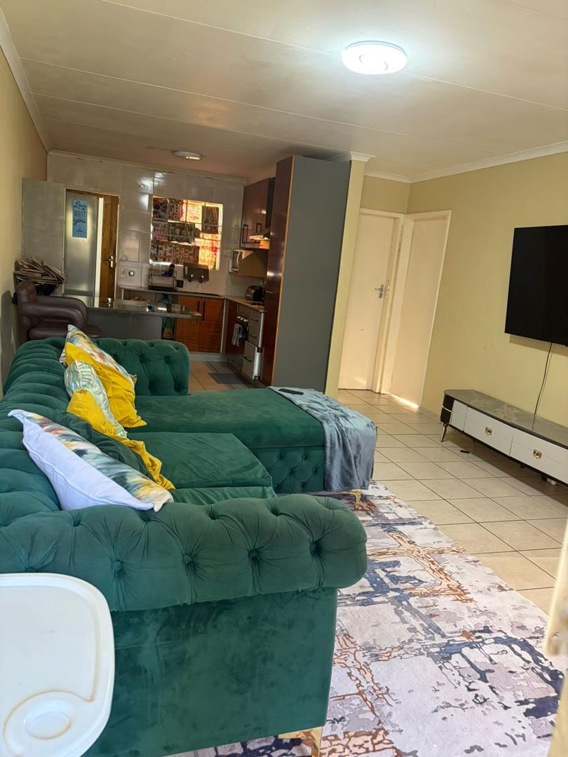 3 Bedroom Property for Sale in Carenvale Gauteng