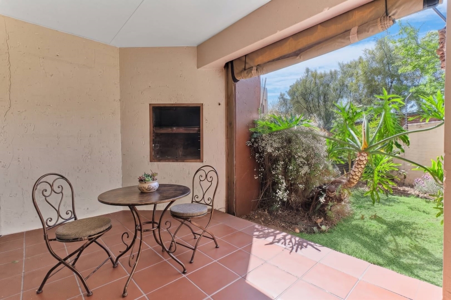2 Bedroom Property for Sale in Bromhof Gauteng