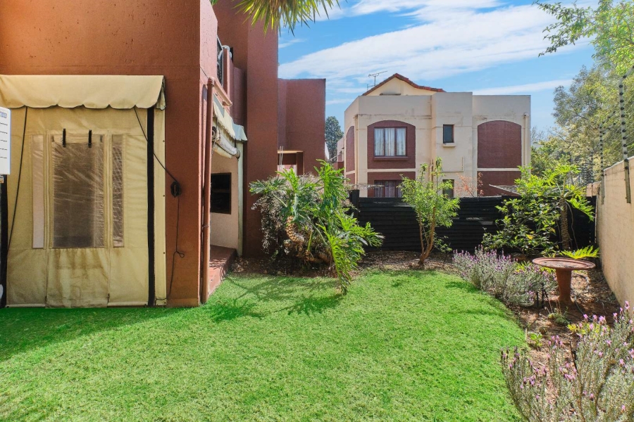 2 Bedroom Property for Sale in Bromhof Gauteng