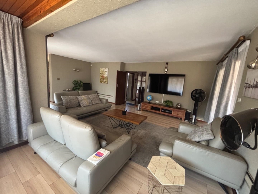 4 Bedroom Property for Sale in Hatfield Gauteng