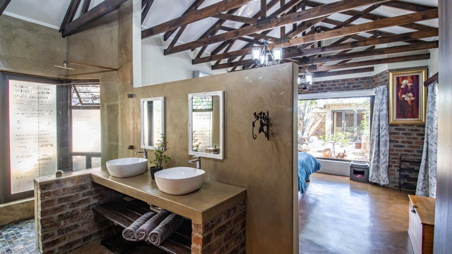 4 Bedroom Property for Sale in Vaaloewer Gauteng