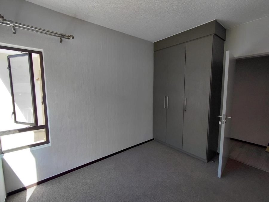 3 Bedroom Property for Sale in Broadacres Gauteng
