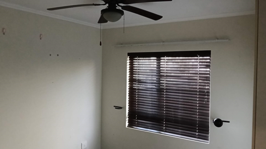 2 Bedroom Property for Sale in Jackal Creek Golf Estate Gauteng