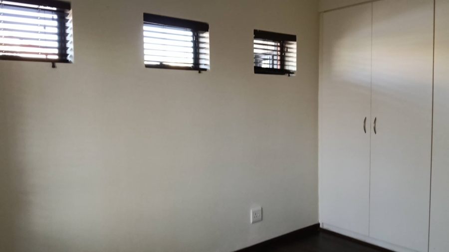 2 Bedroom Property for Sale in Jackal Creek Golf Estate Gauteng