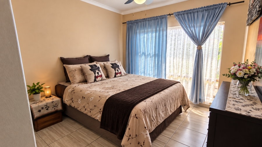 3 Bedroom Property for Sale in Farrarmere Gauteng