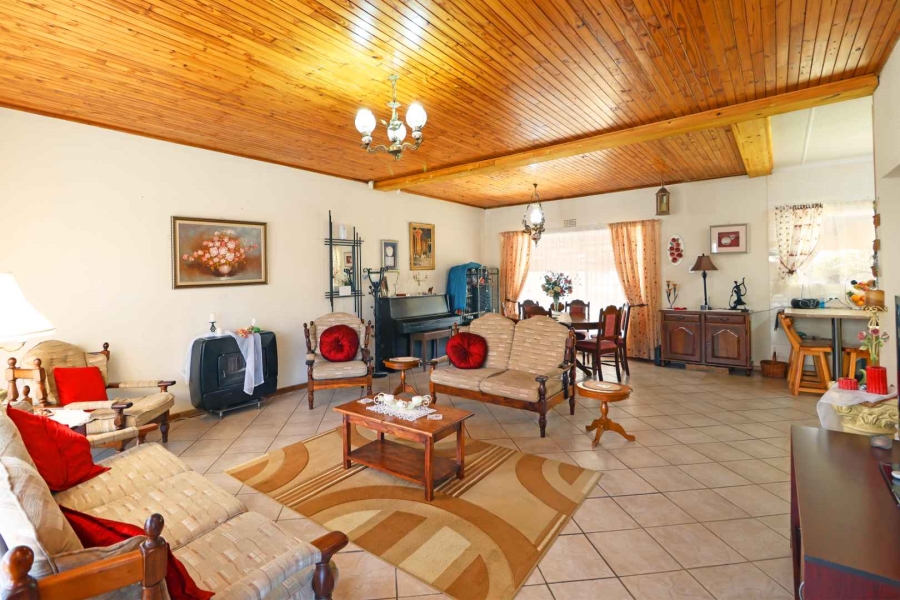 3 Bedroom Property for Sale in Greenhills Gauteng