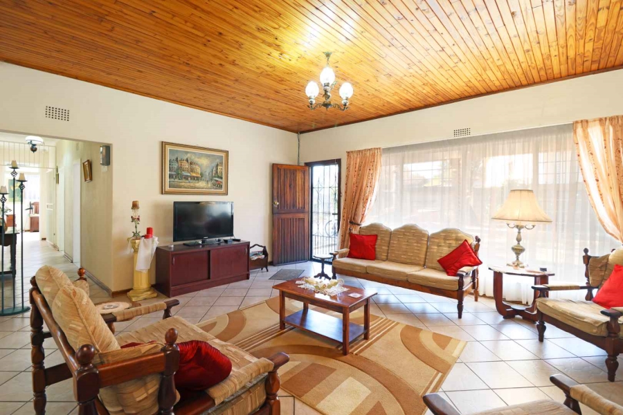 3 Bedroom Property for Sale in Greenhills Gauteng