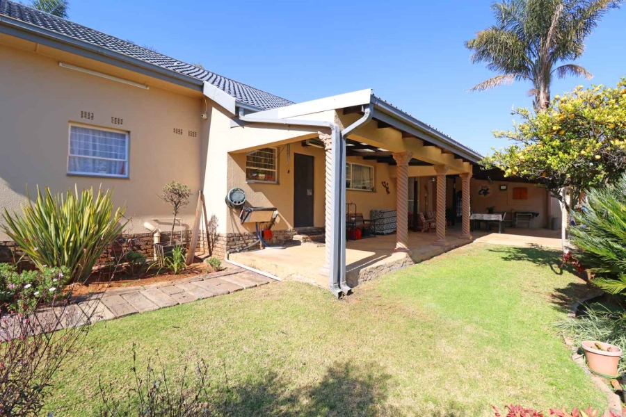 3 Bedroom Property for Sale in Greenhills Gauteng
