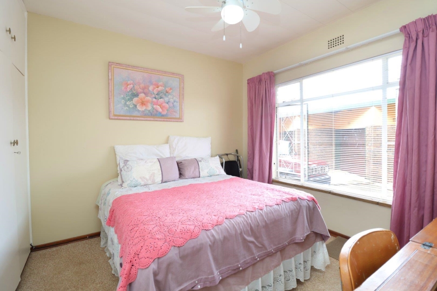 2 Bedroom Property for Sale in Greenhills Gauteng