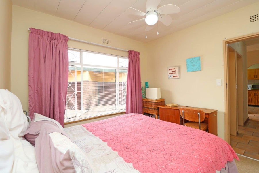 2 Bedroom Property for Sale in Greenhills Gauteng