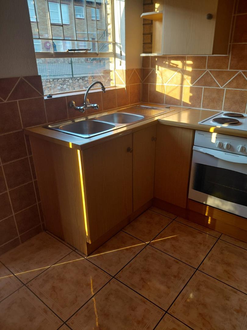 2 Bedroom Property for Sale in Rant En Dal Gauteng
