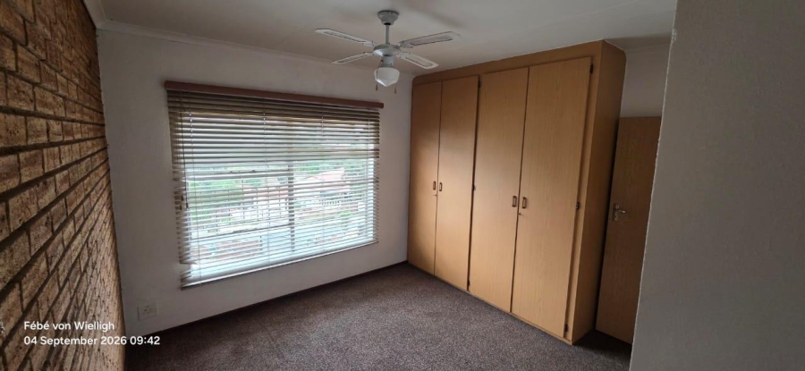 2 Bedroom Property for Sale in Rant En Dal Gauteng