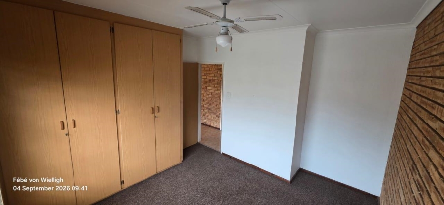 2 Bedroom Property for Sale in Rant En Dal Gauteng