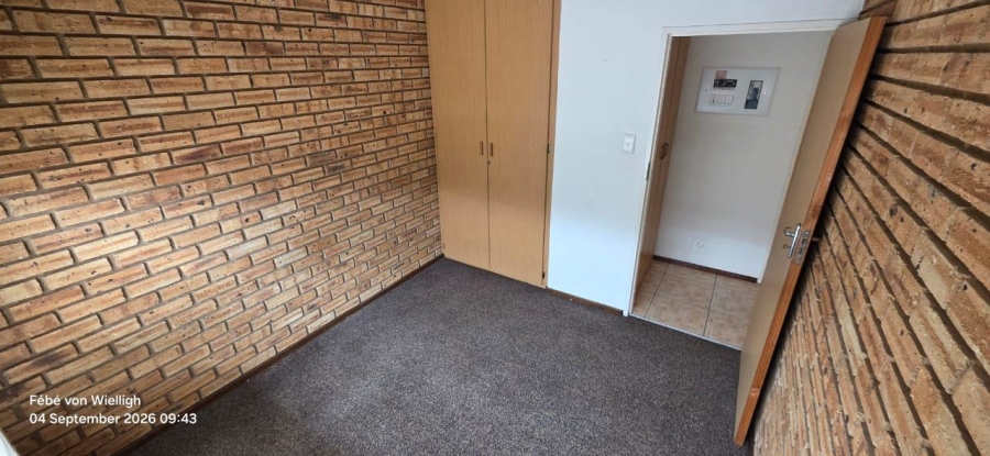 2 Bedroom Property for Sale in Rant En Dal Gauteng
