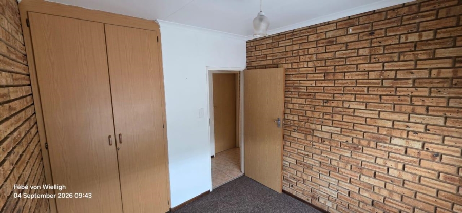 2 Bedroom Property for Sale in Rant En Dal Gauteng