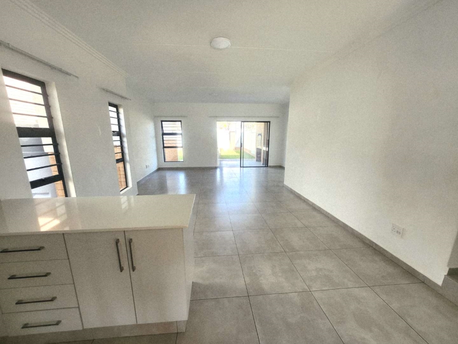 3 Bedroom Property for Sale in Alberante Gauteng
