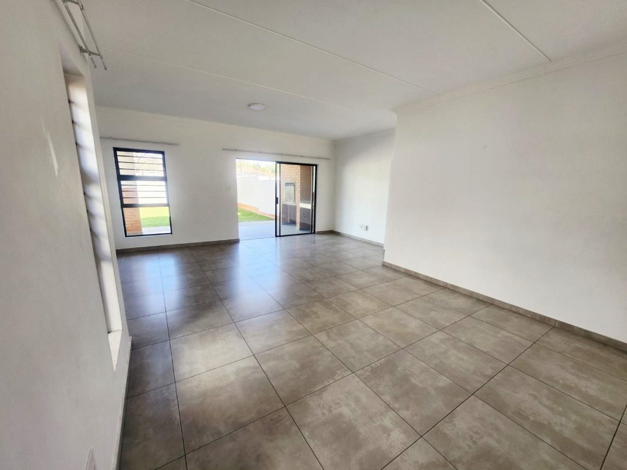 3 Bedroom Property for Sale in Alberante Gauteng