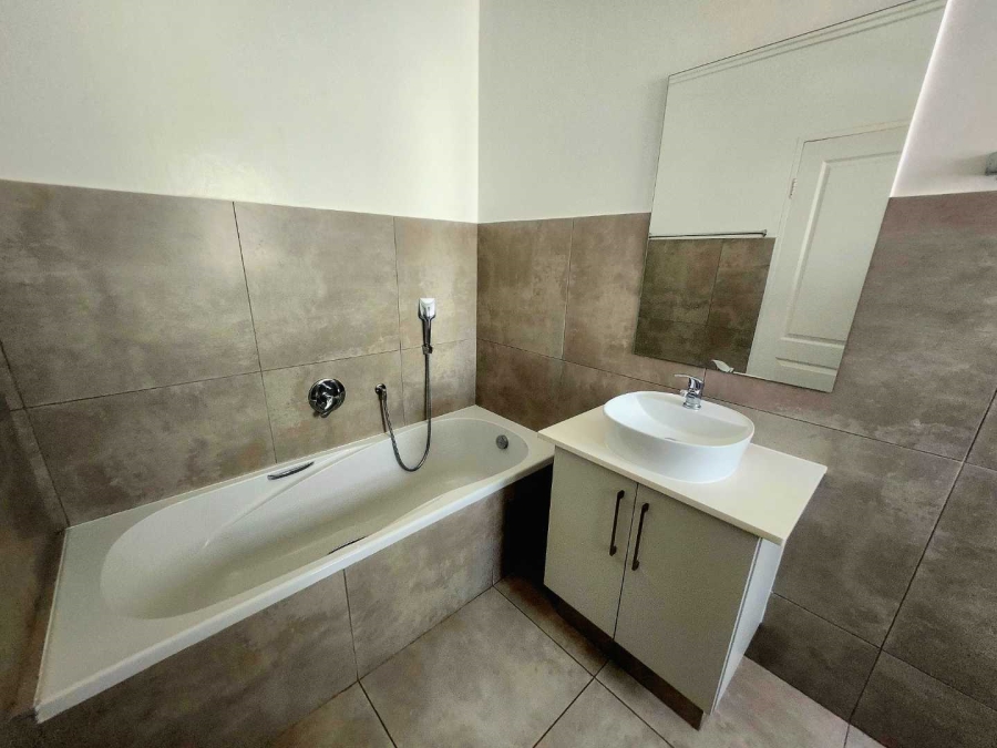 3 Bedroom Property for Sale in Alberante Gauteng