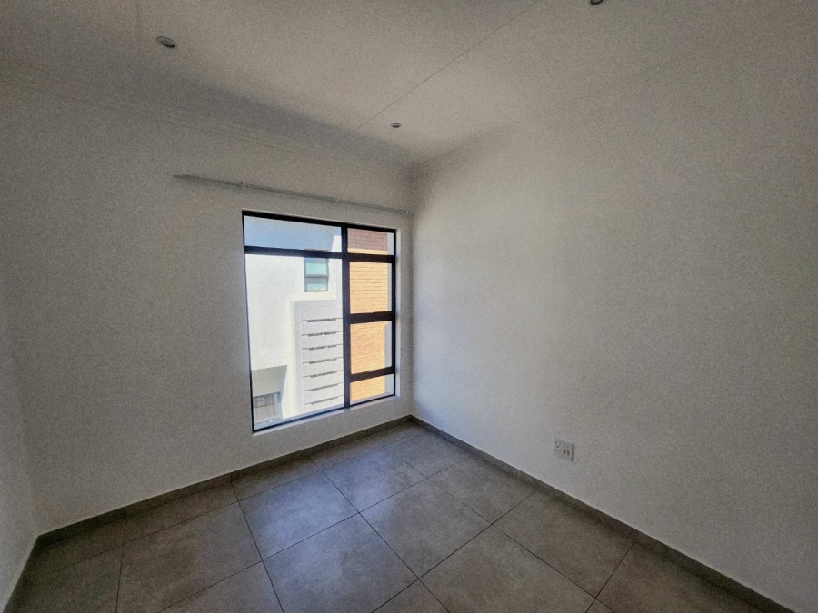 3 Bedroom Property for Sale in Alberante Gauteng
