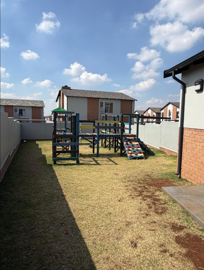 3 Bedroom Property for Sale in Alberante Gauteng