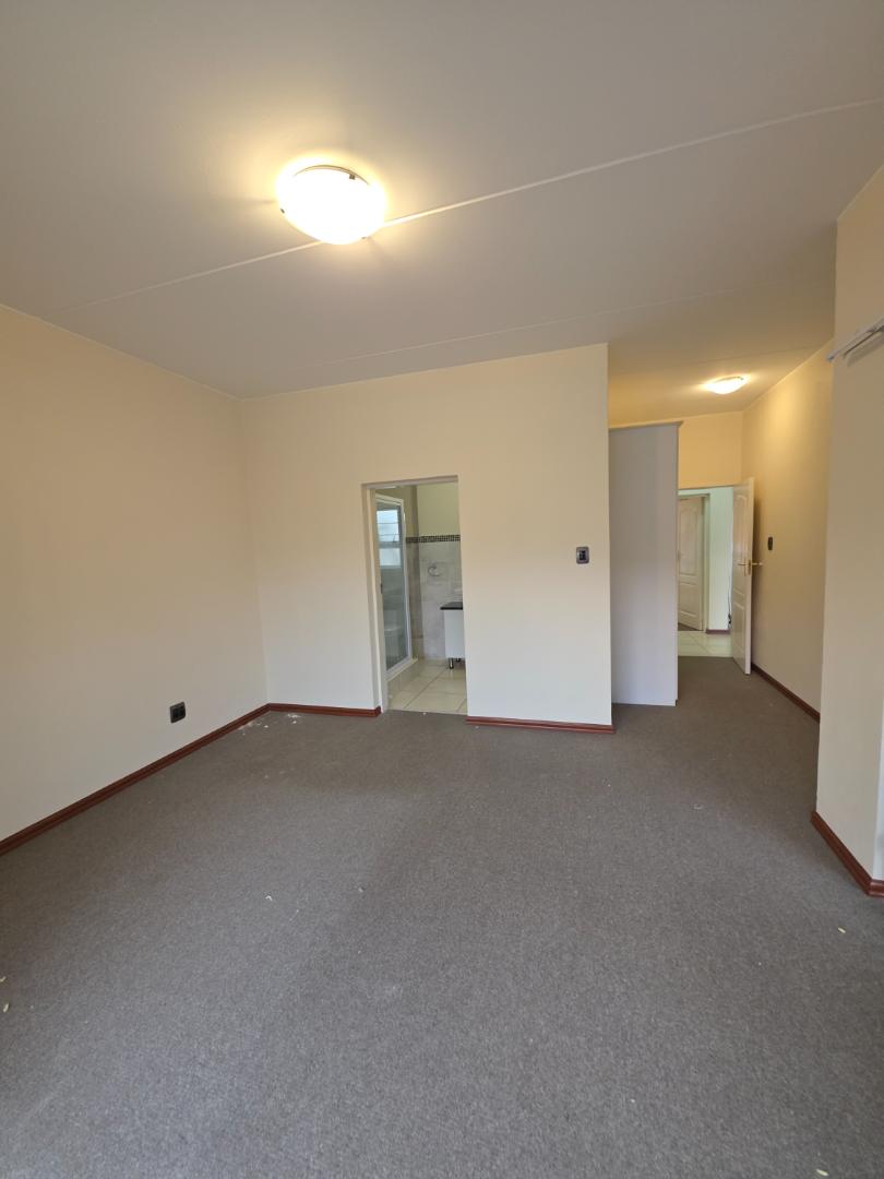 To Let 2 Bedroom Property for Rent in Parkview Gauteng