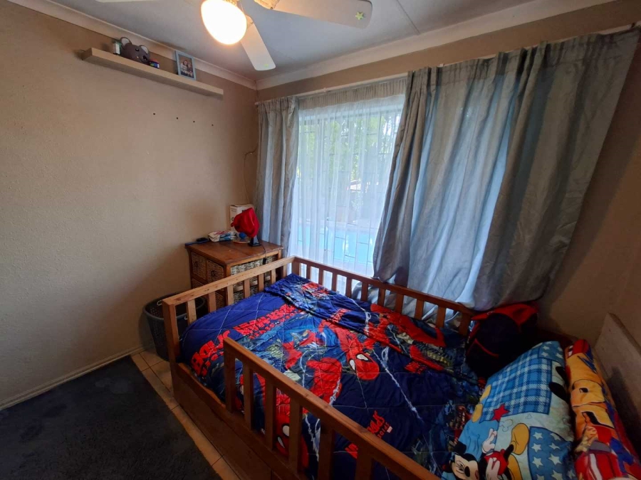 2 Bedroom Property for Sale in Weltevreden Park Gauteng