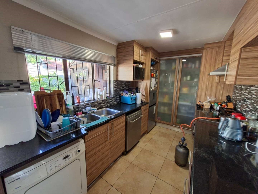 2 Bedroom Property for Sale in Weltevreden Park Gauteng