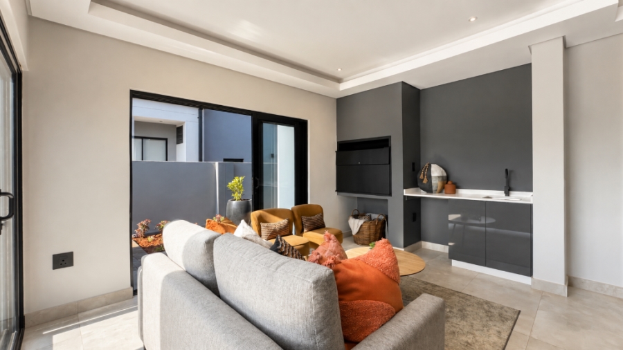 4 Bedroom Property for Sale in Fountainbrook Estate Gauteng