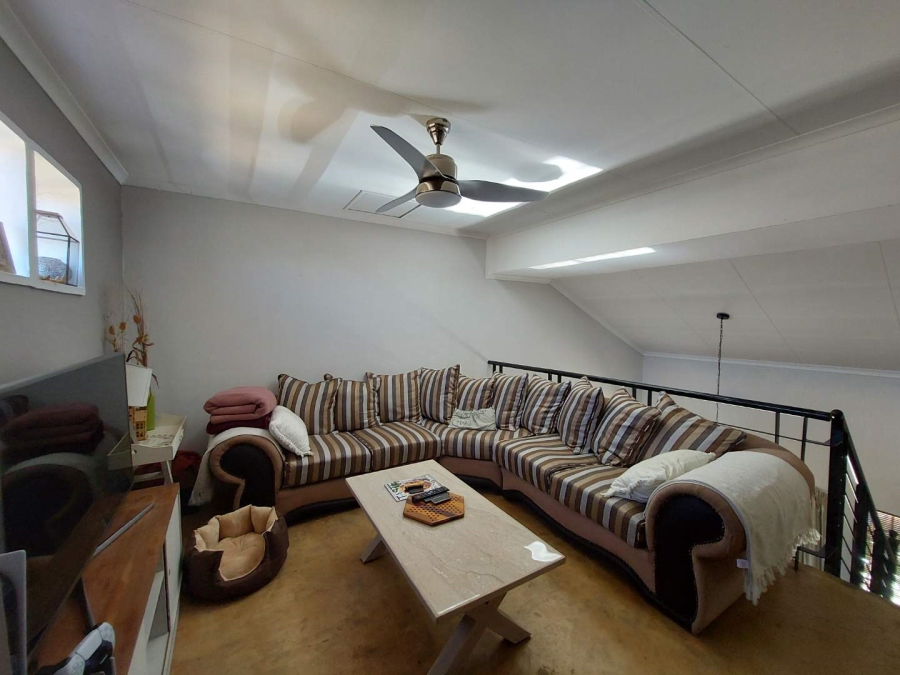 To Let 2 Bedroom Property for Rent in Olivedale Gauteng