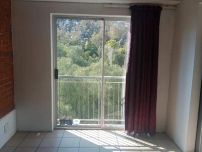 To Let 1 Bedroom Property for Rent in Houghton Gauteng